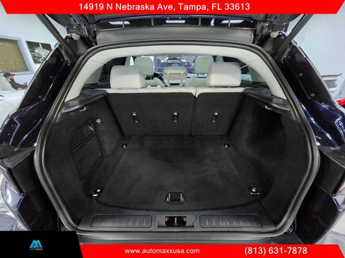 Used 2018 Land Rover Range Rover Evoque SE image 28