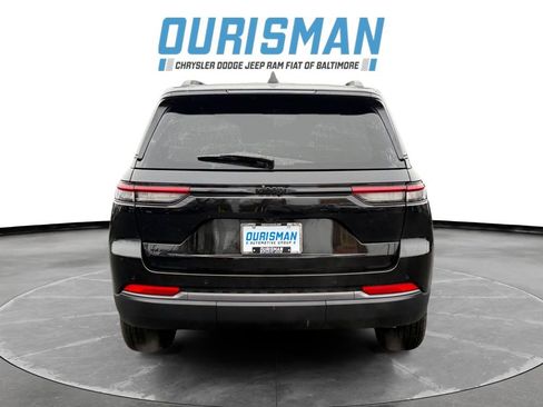 New 2026 Jeep Grand Cherokee Altitude AWD/4WD image 5