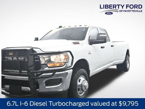 Used 2024 RAM 3500 Tradesman w/ Chrome Appearance Group AWD/4WD image 1