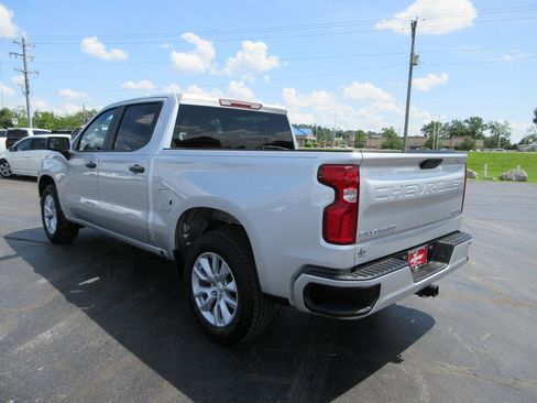 Used 2021 Chevrolet Silverado 1500 Custom RWD image 8