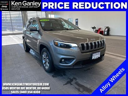 Used 2019 Jeep Cherokee Latitude Plus w/ Cold Weather Group