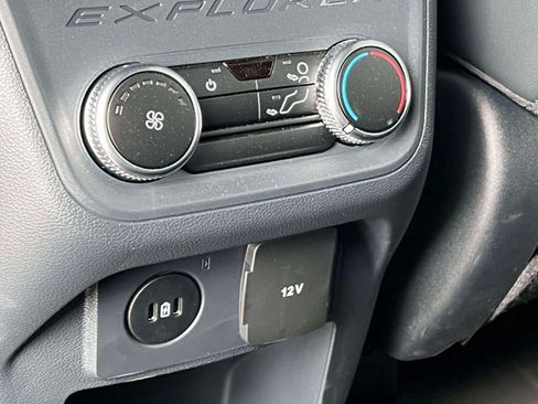 Used 2026 Ford Explorer ST-Line w/ ST-Line Street Pack AWD/4WD image 19