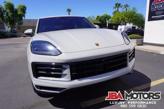 Used 2024 Porsche Cayenne AWD/4WD image 82