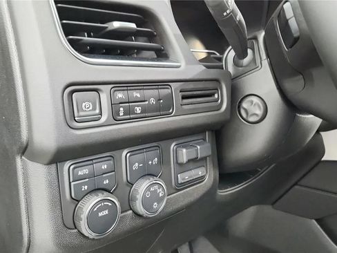 Used 2023 Chevrolet Tahoe LT w/ LT Signature Package AWD/4WD image 27
