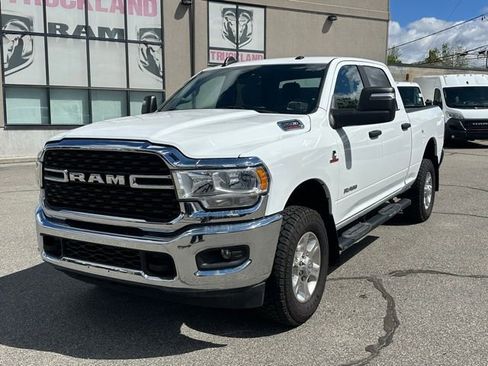 Used 2023 RAM 2500 Big Horn w/ Cold Weather Group AWD/4WD image 13