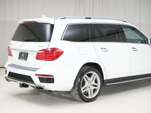 Used 2016 Mercedes-Benz GL 550 4MATIC image 17