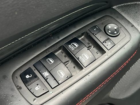 Used 2024 Dodge Durango GT AWD/4WD image 14