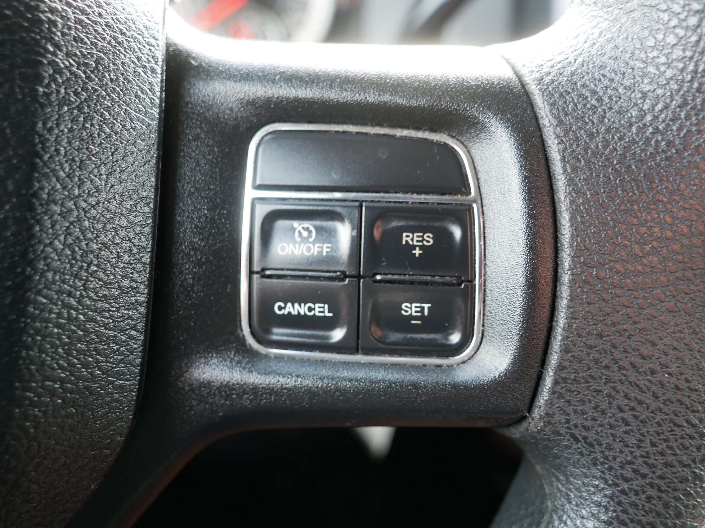 Used 2018 RAM 2500 Tradesman w/ Chrome Appearance Group AWD/4WD image 29