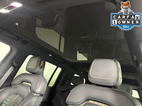 Used 2025 Rivian R1S Adventure AWD/4WD image 24
