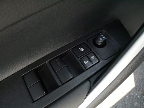 Certified 2026 Toyota Corolla Cross LE AWD/4WD image 19