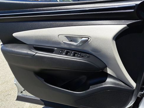 Used 2023 Hyundai Tucson SE AWD/4WD image 28