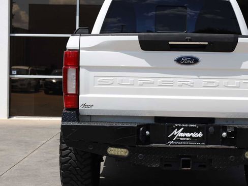 Used 2022 Ford F250 Lariat w/ Lariat Ultimate Package AWD/4WD image 53