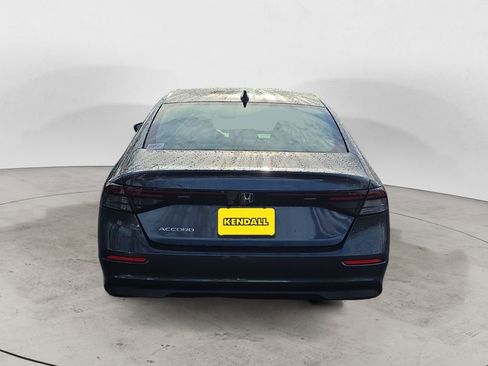 New 2025 Honda Accord SE image 4