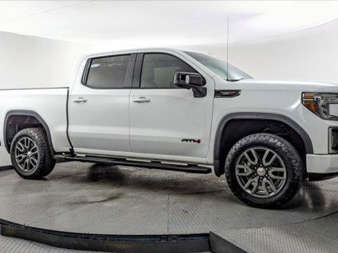 Used 2021 GMC Sierra 1500 AT4 w/ AT4 Value Package AWD/4WD image 11