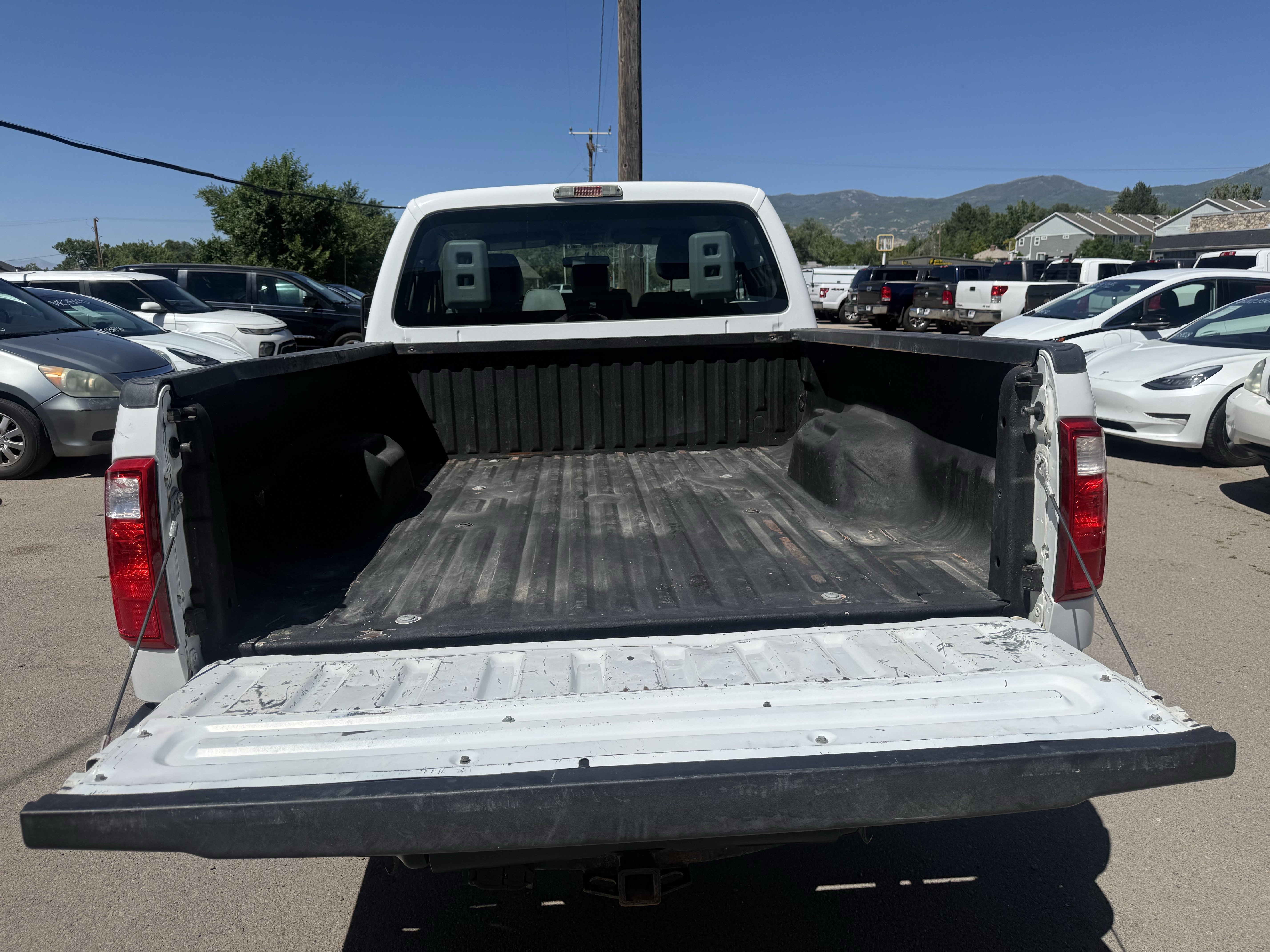 Used 2012 Ford F250 XL w/ Skid Plate Pkg AWD/4WD image 16