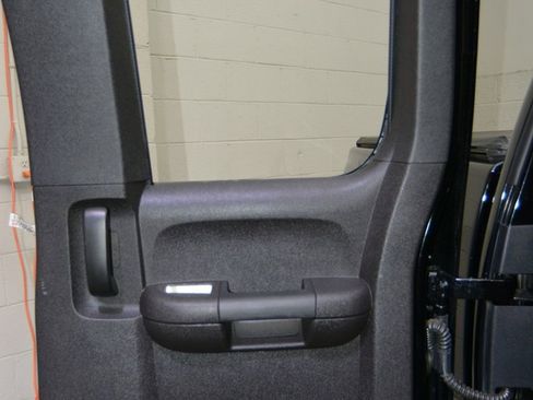 Used 2011 Chevrolet Silverado 1500 LTZ w/ LTZ Plus Package image 10