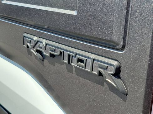 Used 2017 Ford F150 Raptor w/ Equipment Group 802A Luxury AWD/4WD image 31