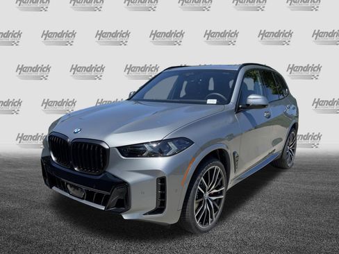 New 2026 BMW X5 xDrive40i AWD/4WD image 7