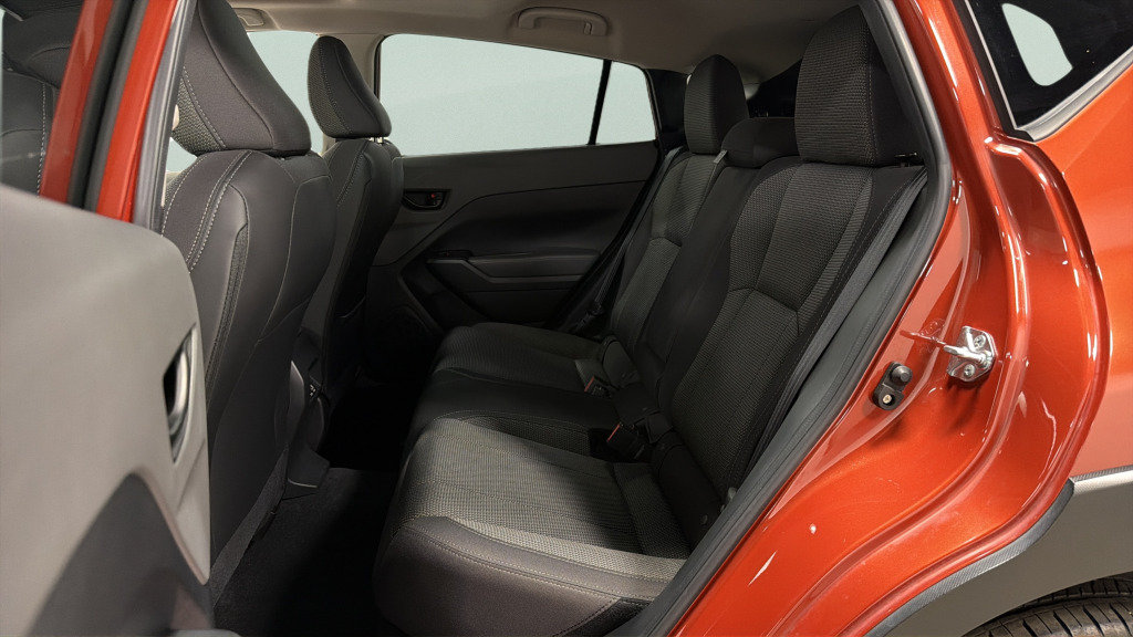 Certified 2024 Subaru Crosstrek 2.0i Premium AWD/4WD image 31
