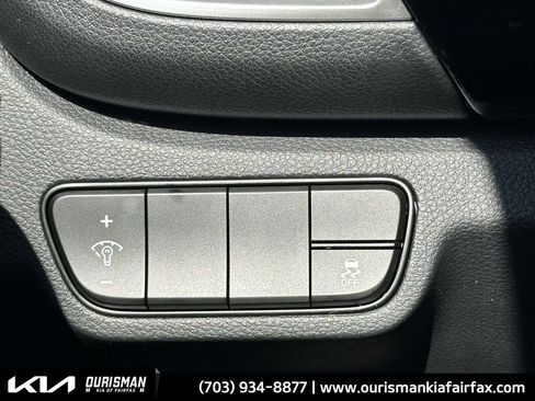 New 2025 Kia Seltos X-Line image 18