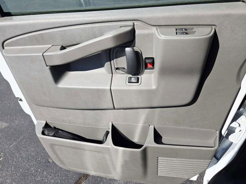 New 2025 GMC Savana 3500 w/ Power Convenience Package RWD image 29