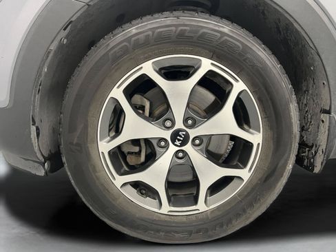 Used 2021 Kia Telluride EX w/ Towing Package AWD/4WD image 10