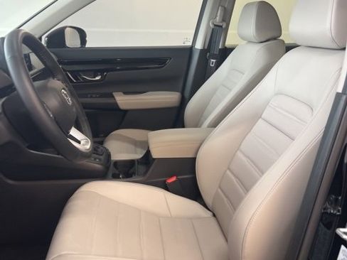Used 2026 Honda CR-V EX-L image 11