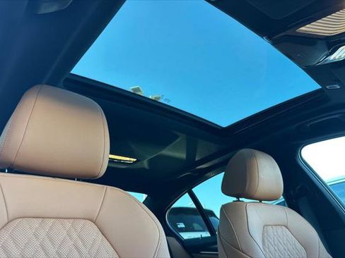 Used 2023 BMW 540i i w/ M Sport Package image 15