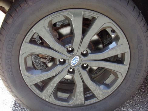 Used 2024 Subaru Forester Sport image 19