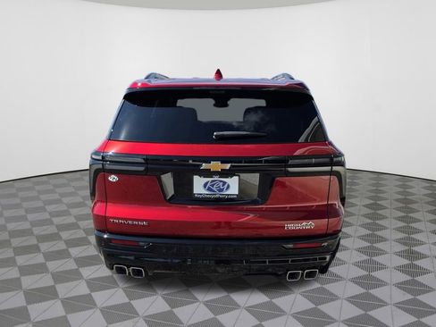 New 2026 Chevrolet Traverse High Country w/ LPO, Floor Liner Package FWD image 11