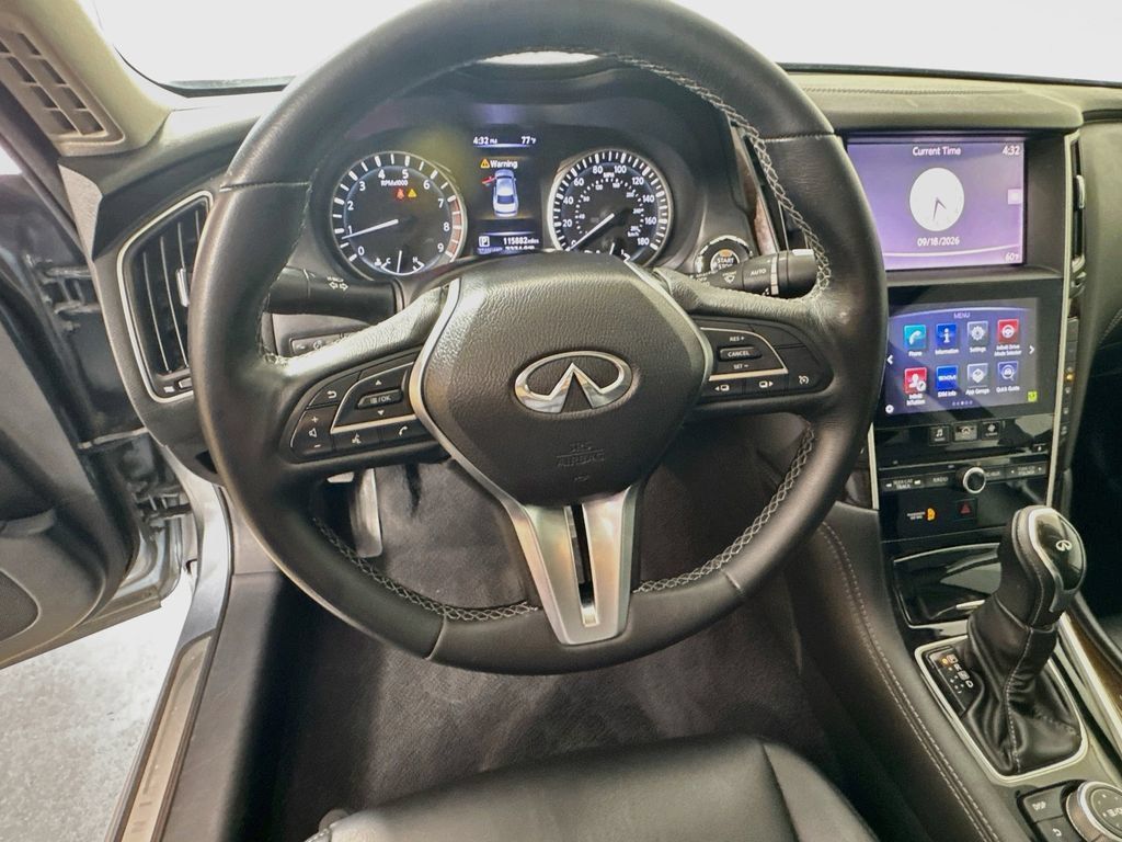 Used 2018 INFINITI Q50 Luxe RWD image 11