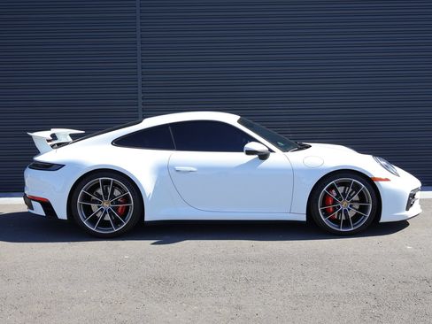 Used 2024 Porsche 911 Carrera 4S AWD/4WD image 10