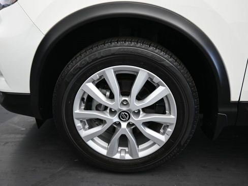 Used 2022 Nissan Rogue Sport S image 47