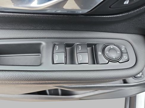 Certified 2021 GMC Terrain SLE w/ Driver Convenience Package image 33