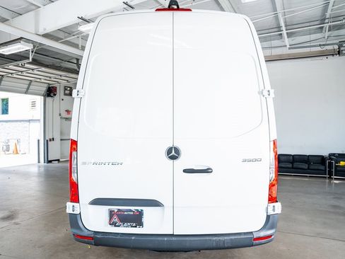 Used 2023 Mercedes-Benz Sprinter 3500 image 7