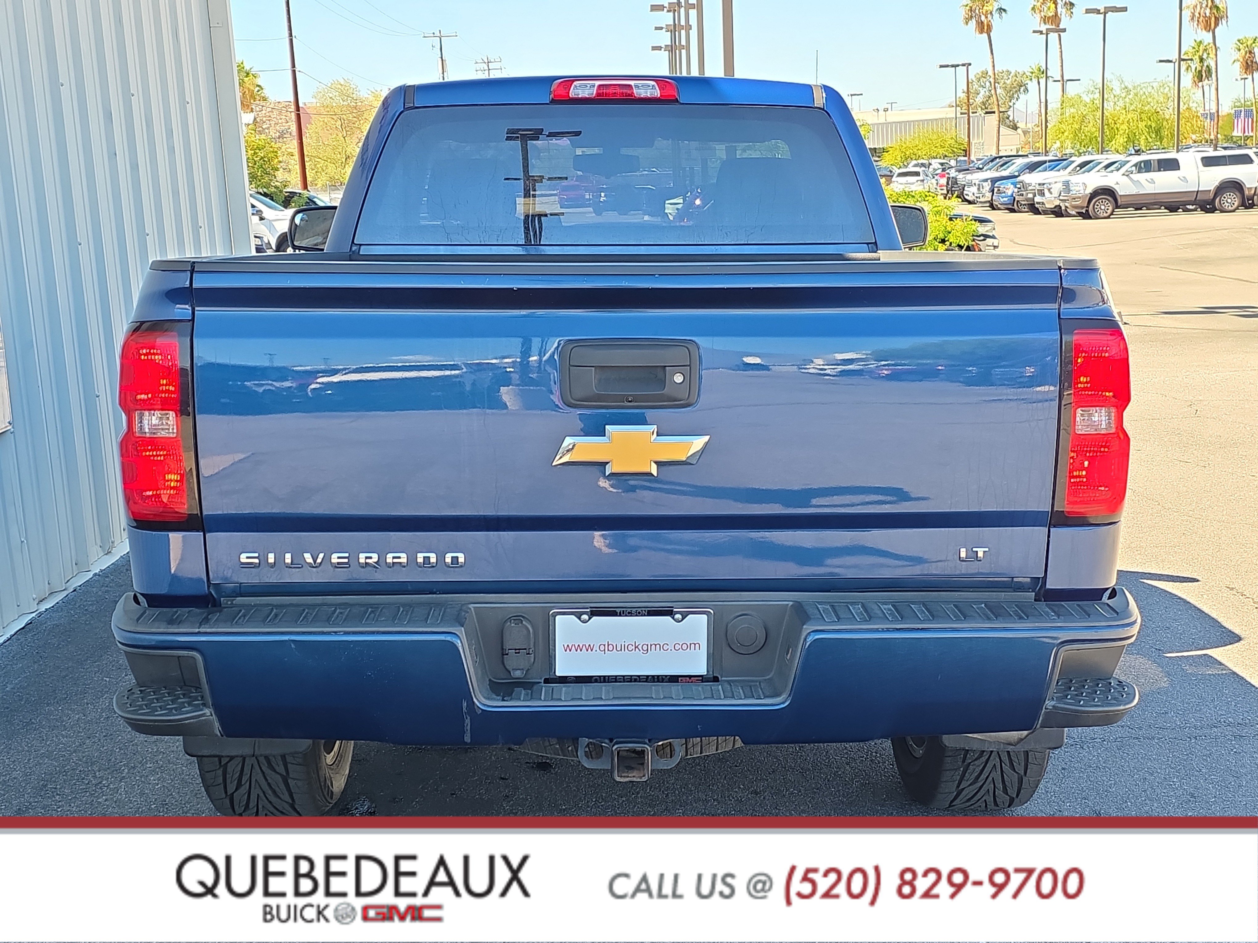 Used 2018 Chevrolet Silverado 1500 LT w/ LT Convenience Package AWD/4WD image 7