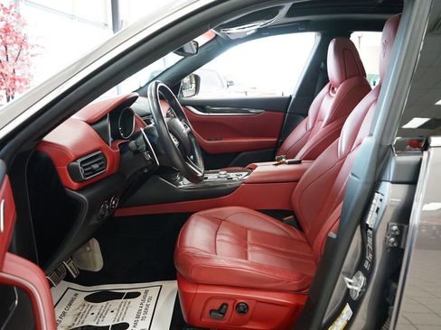 Used 2018 Maserati Levante S GranSport AWD/4WD image 29