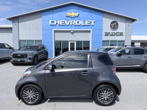 Used 2012 Scion iQ w/ Rear Speaker Pkg FWD image 4
