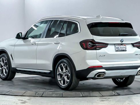 Used 2023 BMW X3 xDrive30i w/ Premium Package image 6