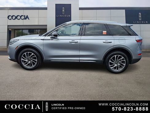Certified 2022 Lincoln Corsair AWD w/ Equipment Group 101A image 7