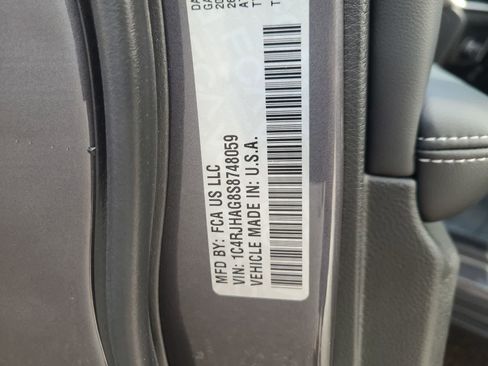 New 2025 Jeep Grand Cherokee Altitude w/ Trailer Tow Package image 29