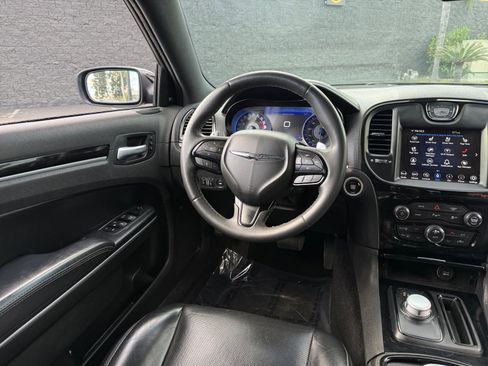 Used 2022 Chrysler 300 S w/ Comfort Group image 22