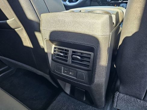 Used 2023 Chevrolet Colorado ZR2 w/ ZR2 Convenience Package III image 21