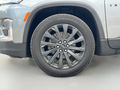 Used 2023 Chevrolet Traverse RS AWD/4WD image 34