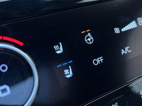 Used 2024 Hyundai Santa Fe Calligraphy image 34