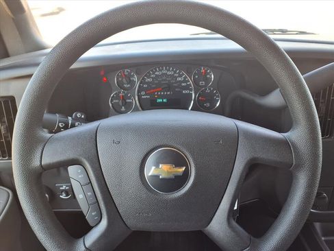 New 2025 Chevrolet Express 3500 w/ Power Convenience Package image 18
