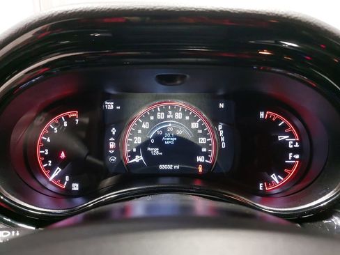 Used 2023 Dodge Durango GT image 21