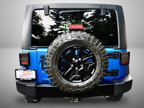 Used 2016 Jeep Wrangler Unlimited Sport AWD/4WD image 6