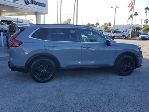 Used 2023 Honda CR-V Sport image 8