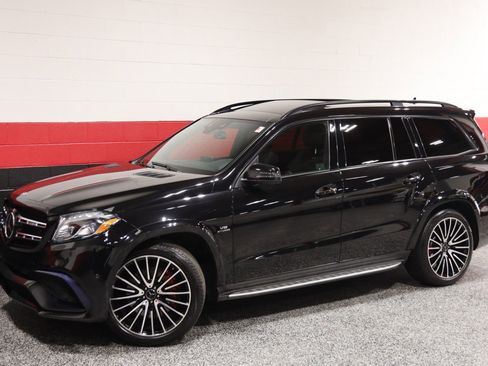 Used 2019 Mercedes-Benz GLS 63 AMG 4MATIC w/ AMG Night Styling Package image 19
